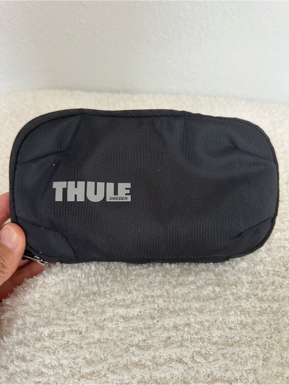 Thule Black Travel Toiletry Pouch for Men